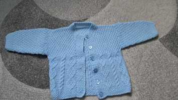 Błękitny rozpinany wełniany sweterek sweter
