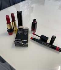 Губна помада блиск CHANEL rouge allure velvet, laque