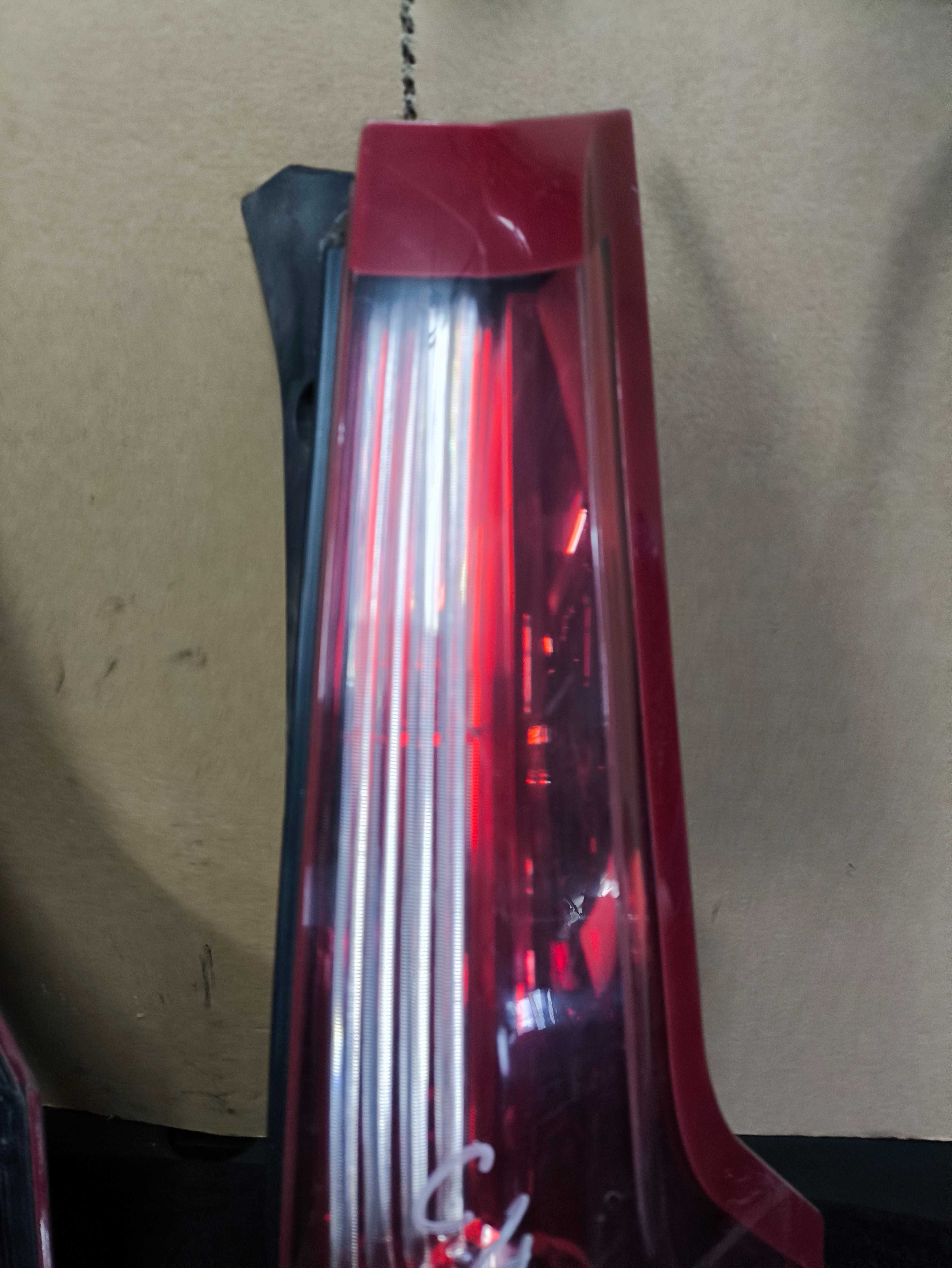 Lampa tylna prawa Citroen C4 Grand Picasso Siedlce
