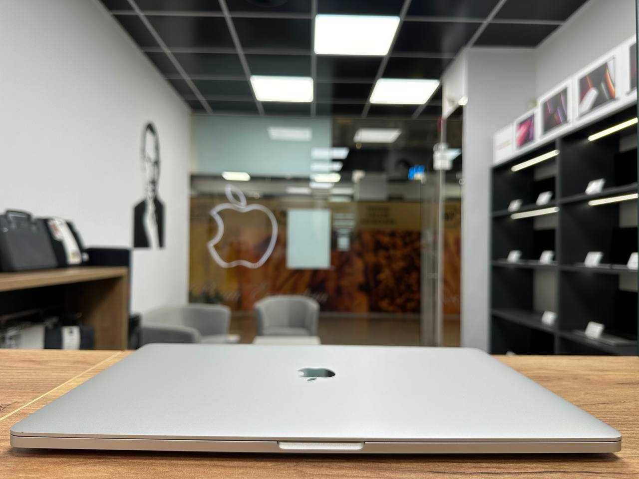 Гарантія! MacBook Pro 16 2019 I7|16|512 Стан Ідеалу! Макбук 242 цикли
