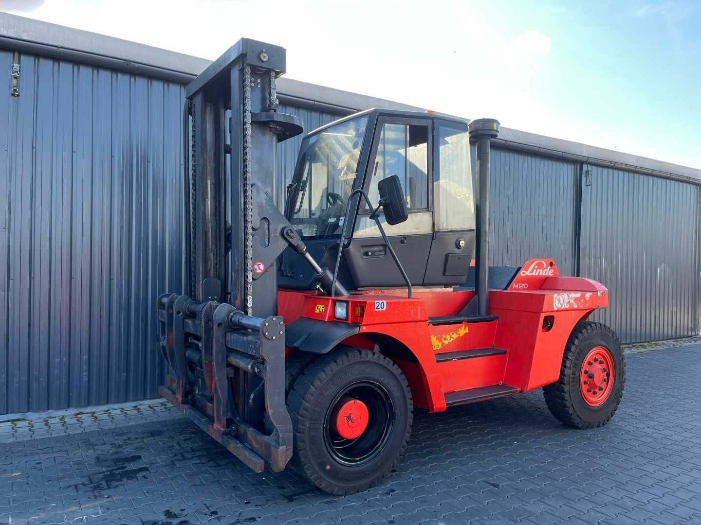 Wynajem wózek widłowy 10T - 16T / z operatorem / bez operatora