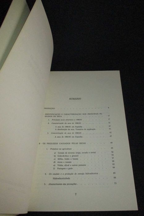 Livro As Secas de 1980 a 81 e de 1982 a 83 principais secas anteriores