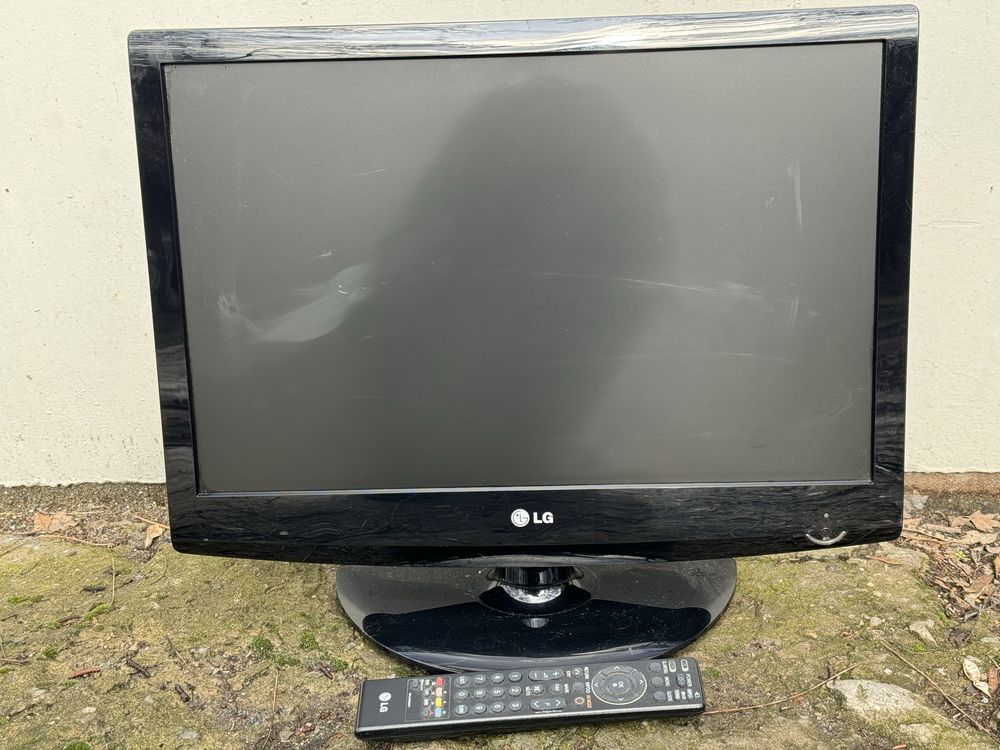 Monitor i telewizor 22lg3050 2w1 LG 22”