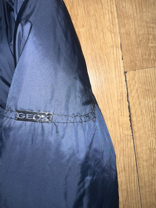 Фірмовий пуховик Geox