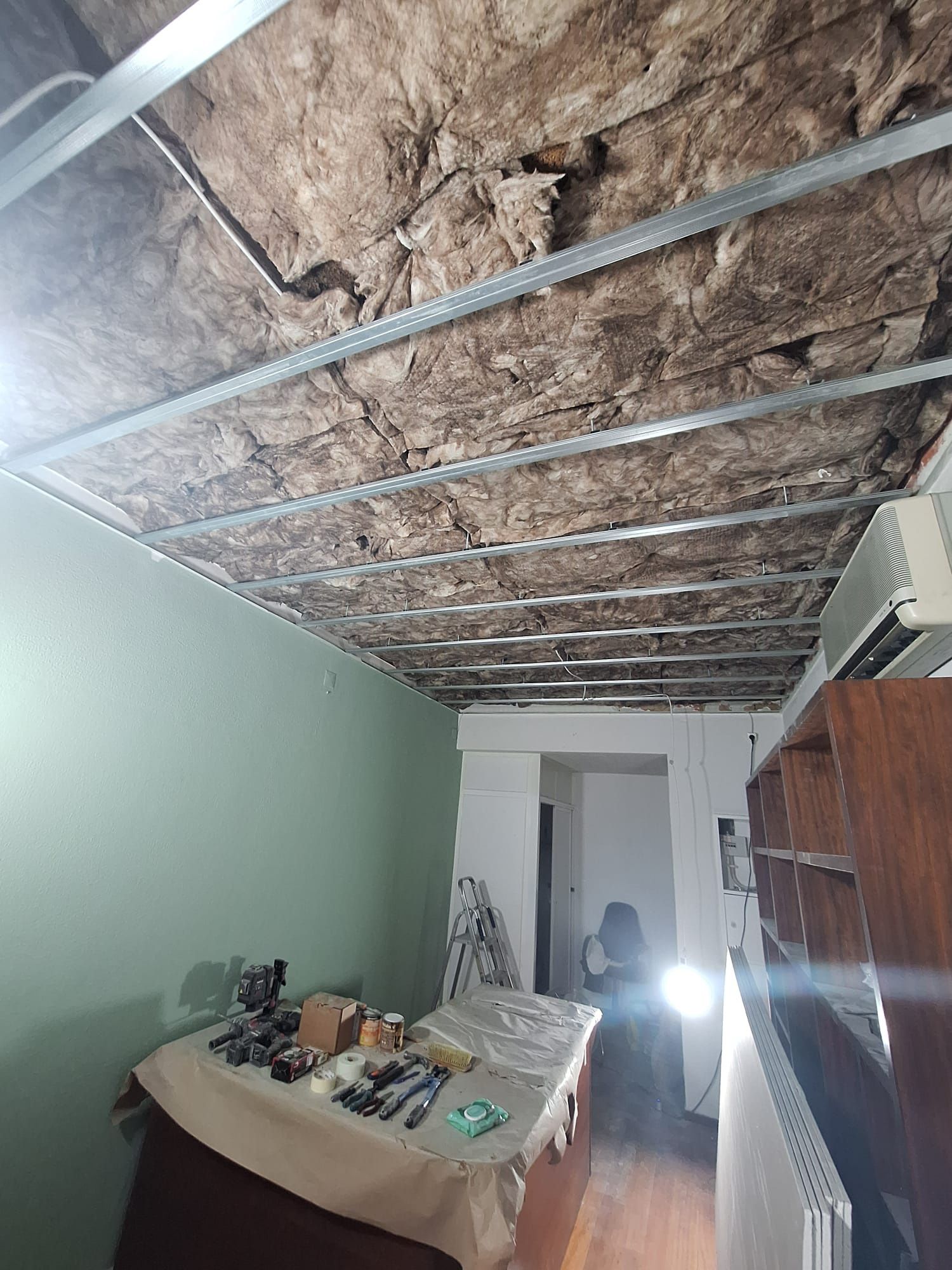 Remodelação Geral - Pladur, Barramento, Pintura e Carpintaria - Ser