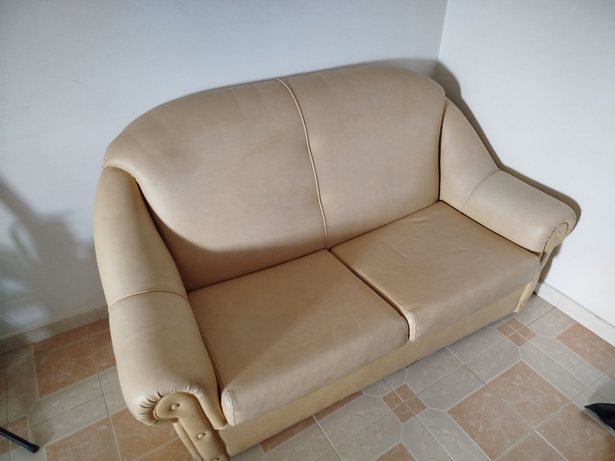 Sofá cama dois lugares