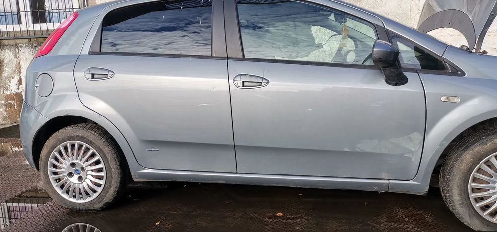 DRZWI PRAWY LEWY PRZOD TYL FIAT GRANDE PUNTO 589A
