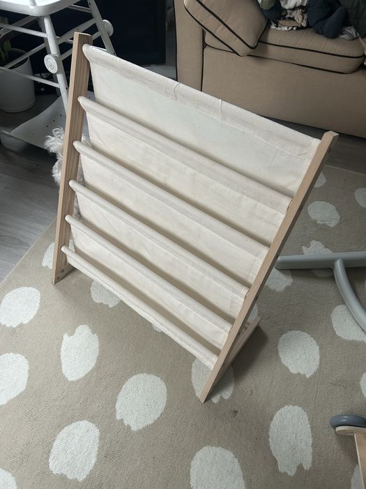 Półka regal na książki