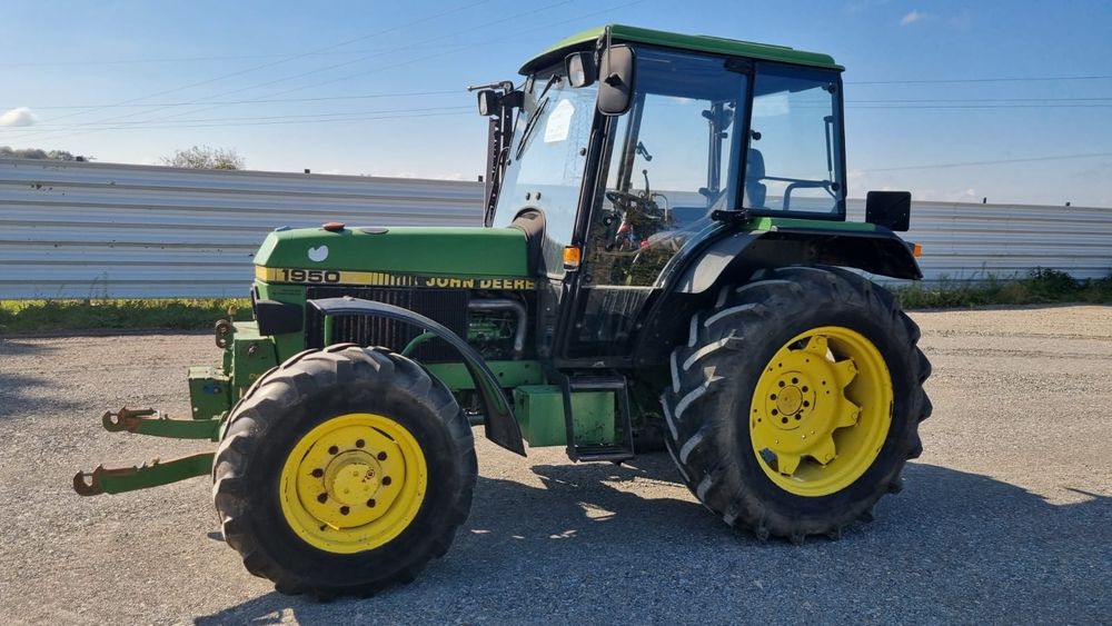 Traktor John Deere 1950AS