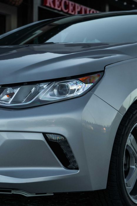 АВТО Chevrolet Volt 2016