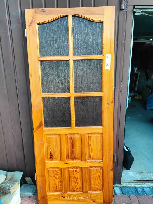 Drzwi drewniane 80 Prawe okienko