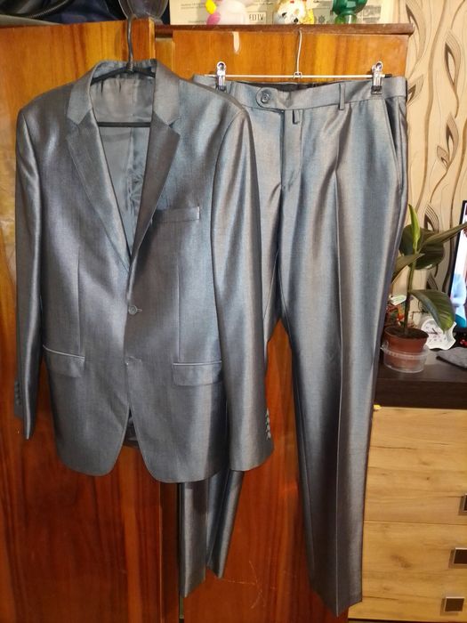 Giotelli мужской костюм.