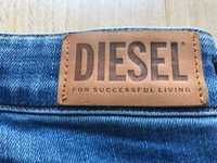 Spodnie marki Diesel   30x32