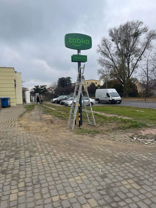 Wynajem wykończonego biura obok Żabka ,Market i nowo budowany aquapark