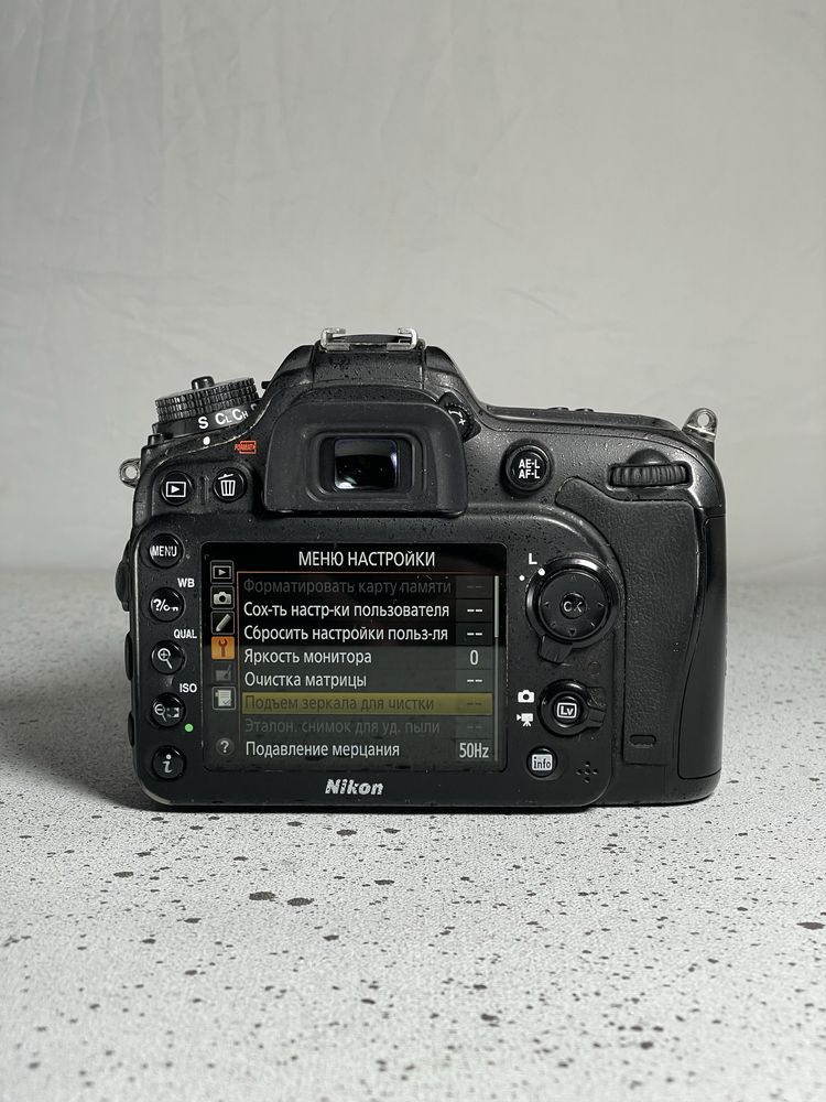 Вживаний Nikon D7100 body + запис відео 1080p/fullHD