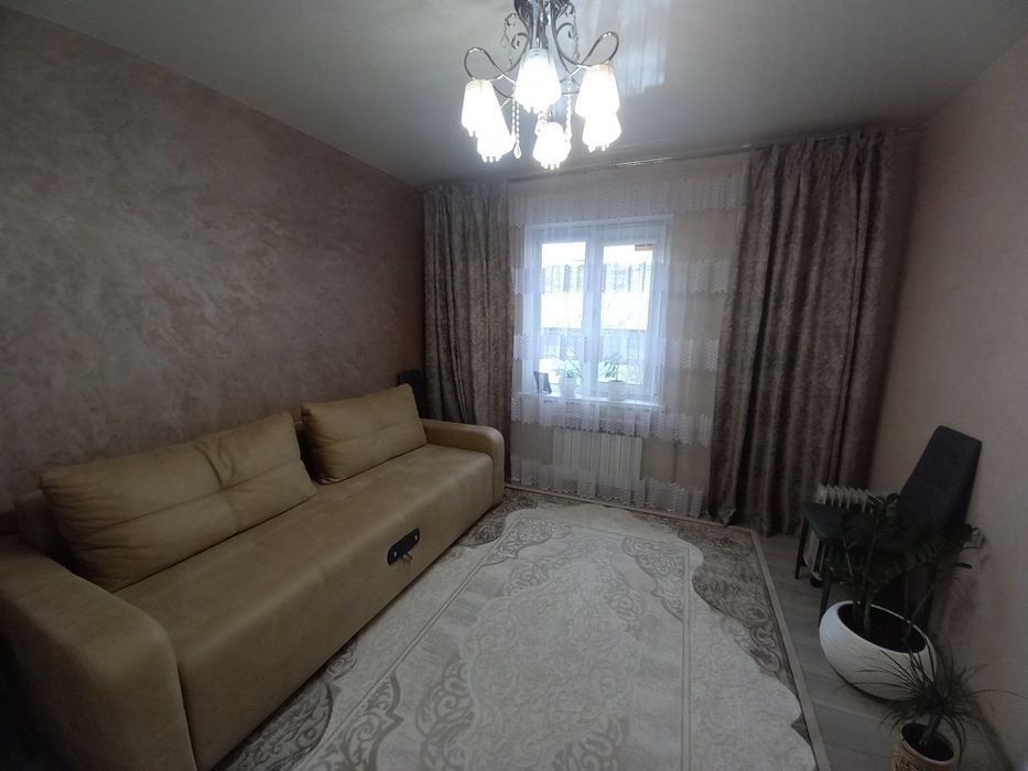 Затишна 3-кімнатна квартира з якісним ремонтом вул. Сержа Лифаря 8-А