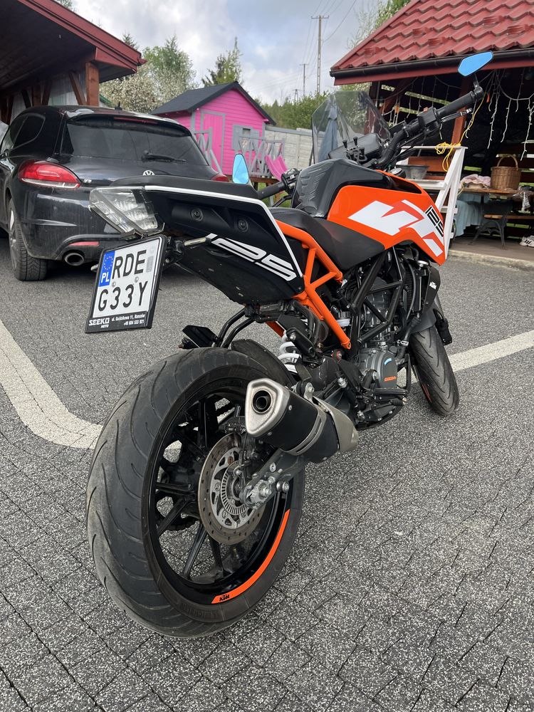 Ktm Duke 125 stan idealny