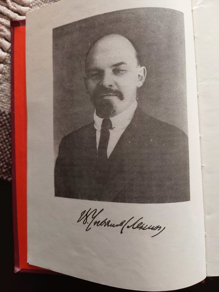 Lenin ,stara książka