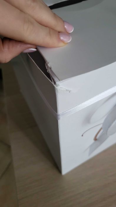 Pudełko na koperty białe kartonowe