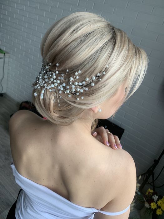 Роблю зачіски, маю прикраси ручноі роботи