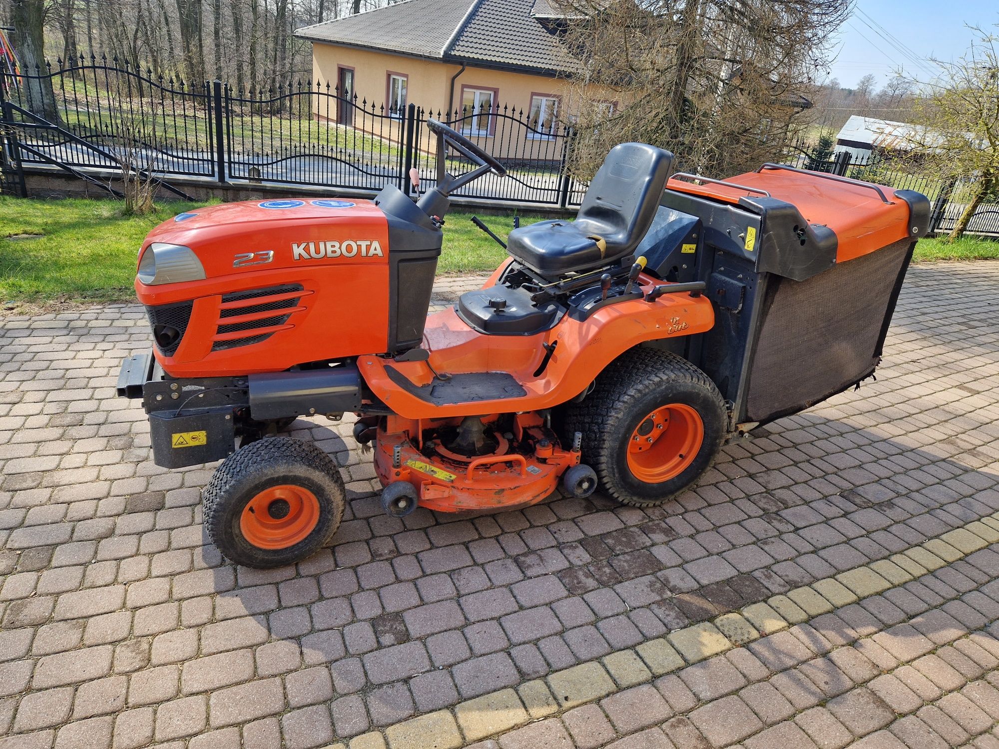 Kubota g23 sprowadzona