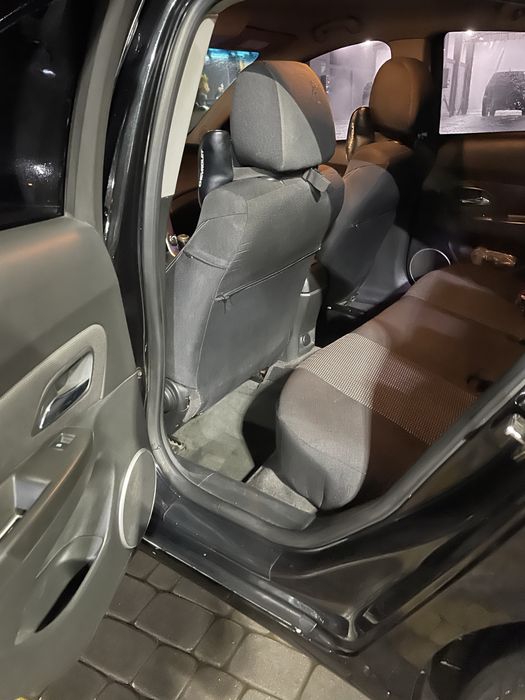 Шевроле Круз.