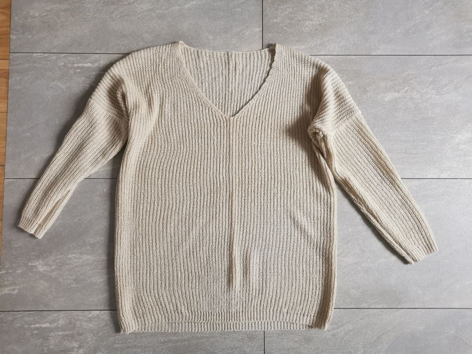 Sweter beżowy oversize sweterek luźny 38 M 40 L na wiosnę lekki