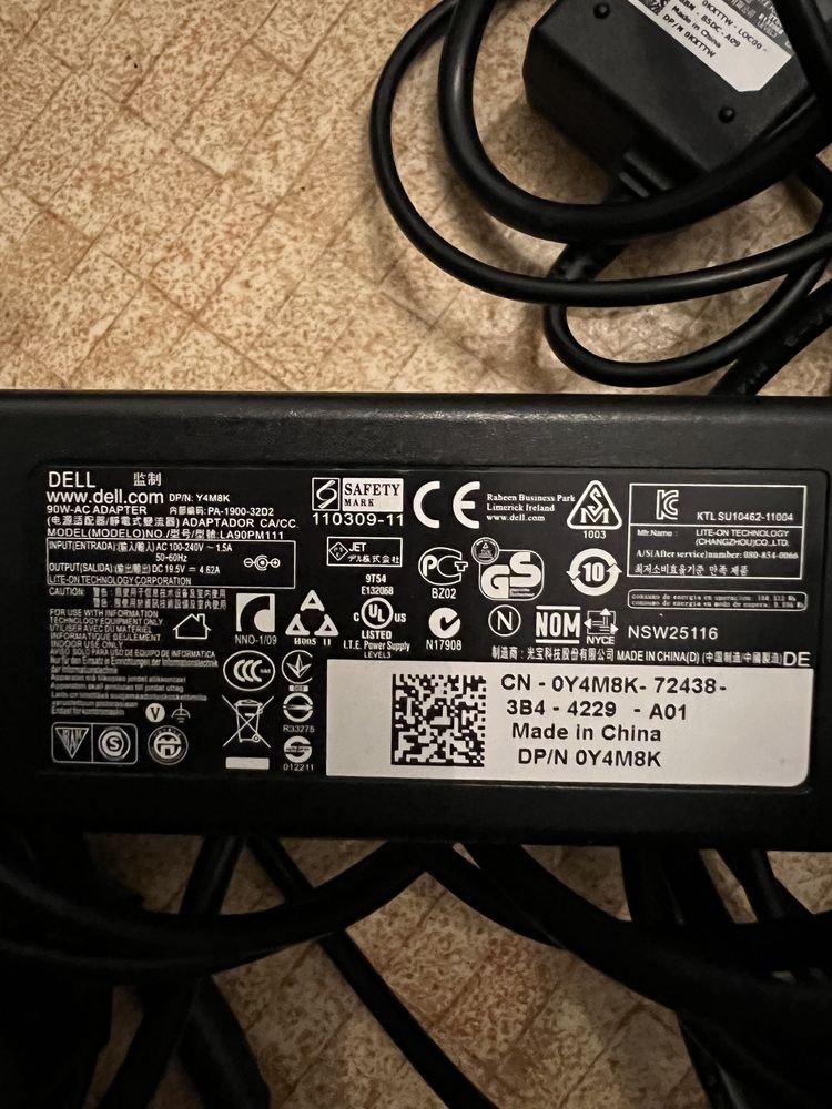 Зарядні пристроі до ноутбуків Dell оптом .Ідеальний стан .Є ще до Hp