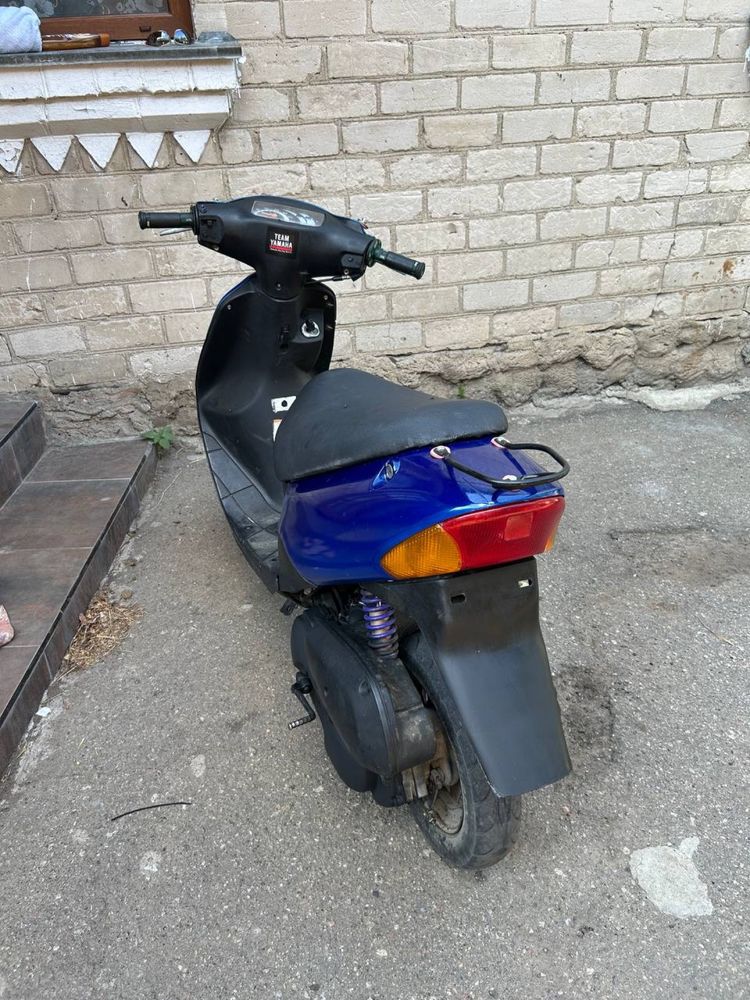 Скутер suzuki lets 3