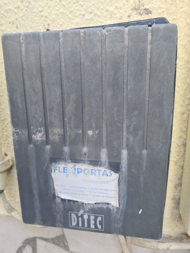 Portões em ferro com motor