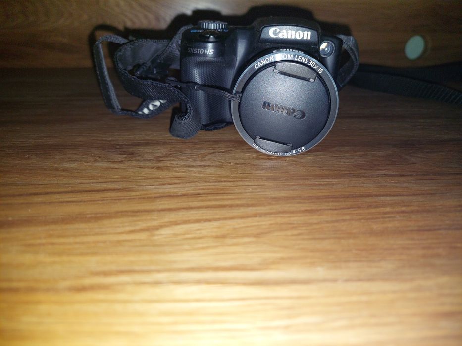 Фотоапарат Canon