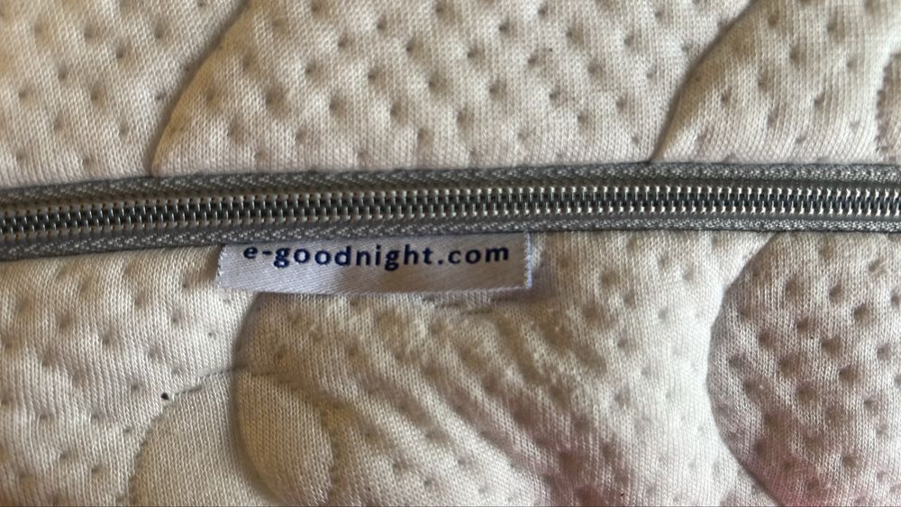 Materac gąbkowy 190 x 120 x 15 cm