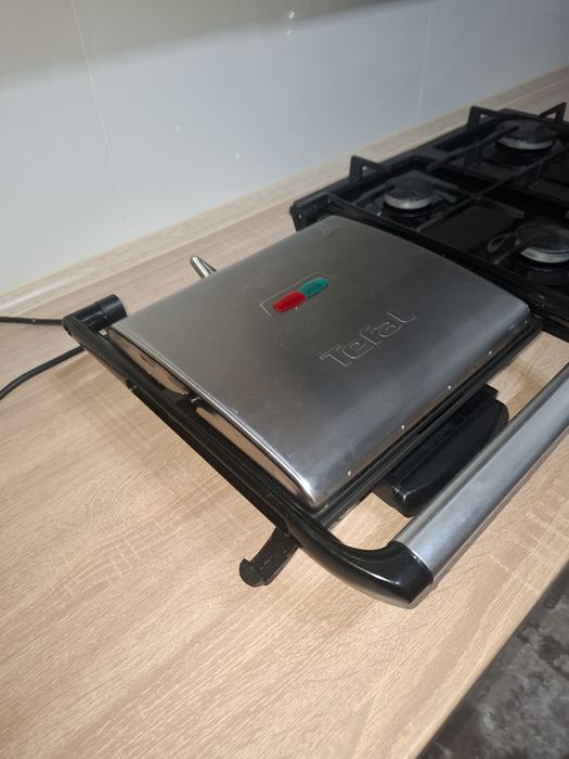 Гриль, новий, використаний пару раз