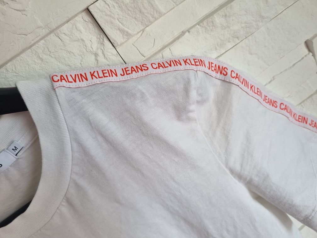 Tshirt Calvin Klein rozm M