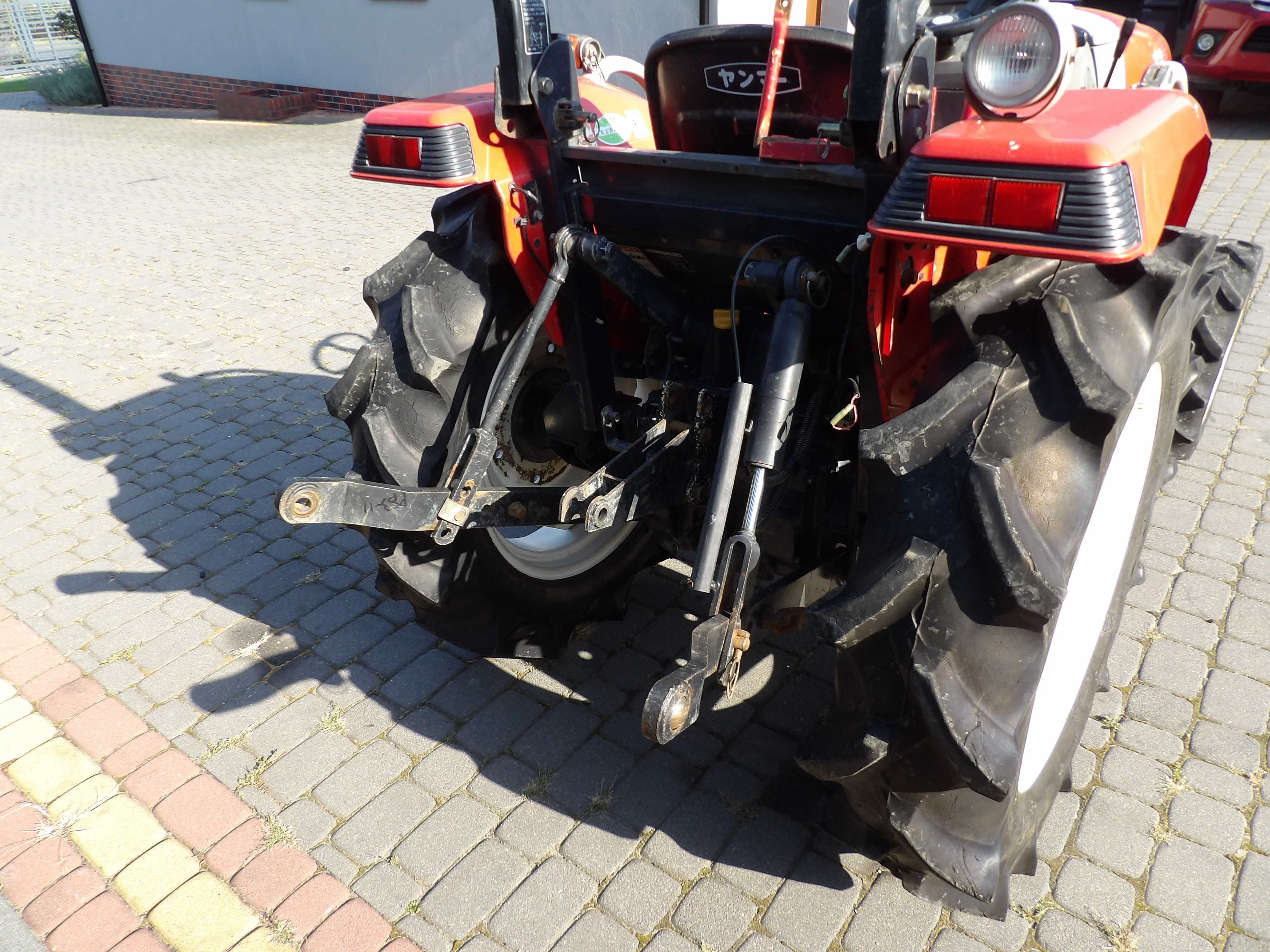 Yanmar RS 24 AF 24 4x4 wspomaganie rewers mini traktor ogrodniczy