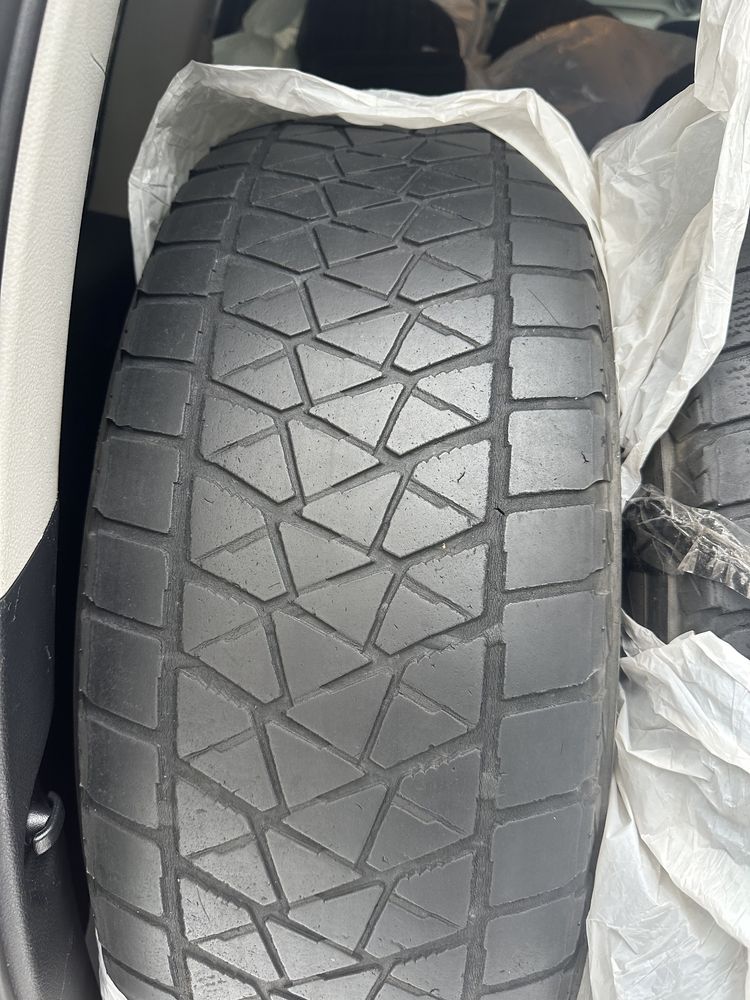 bridgestone blizzak dm-v2 2015 рік