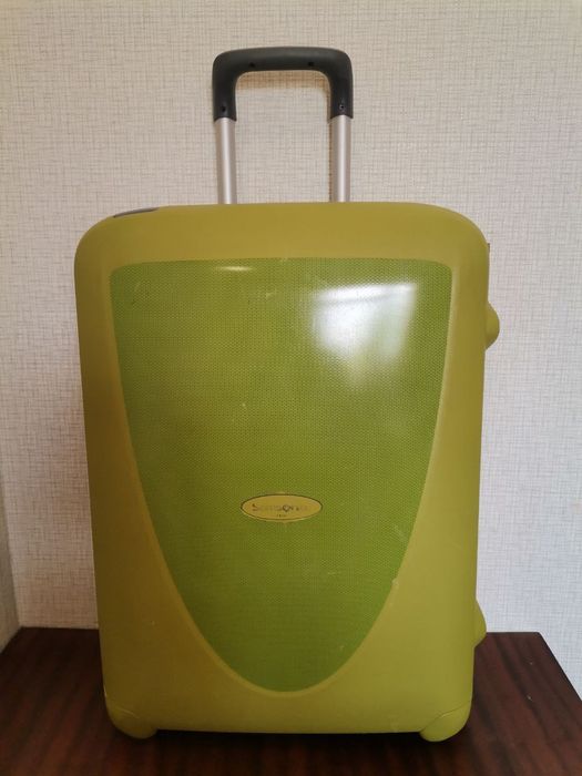 Samsonite 67см валіза середня чемодан средний купить в Киеве