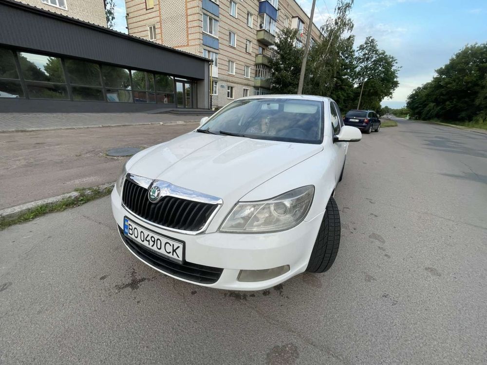 Шкода а5 1.9 tdi 2010 рік