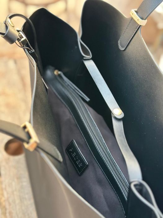 Bolsa Grande Preta Espaçosa e Leve Com Bolsa Interior Removível