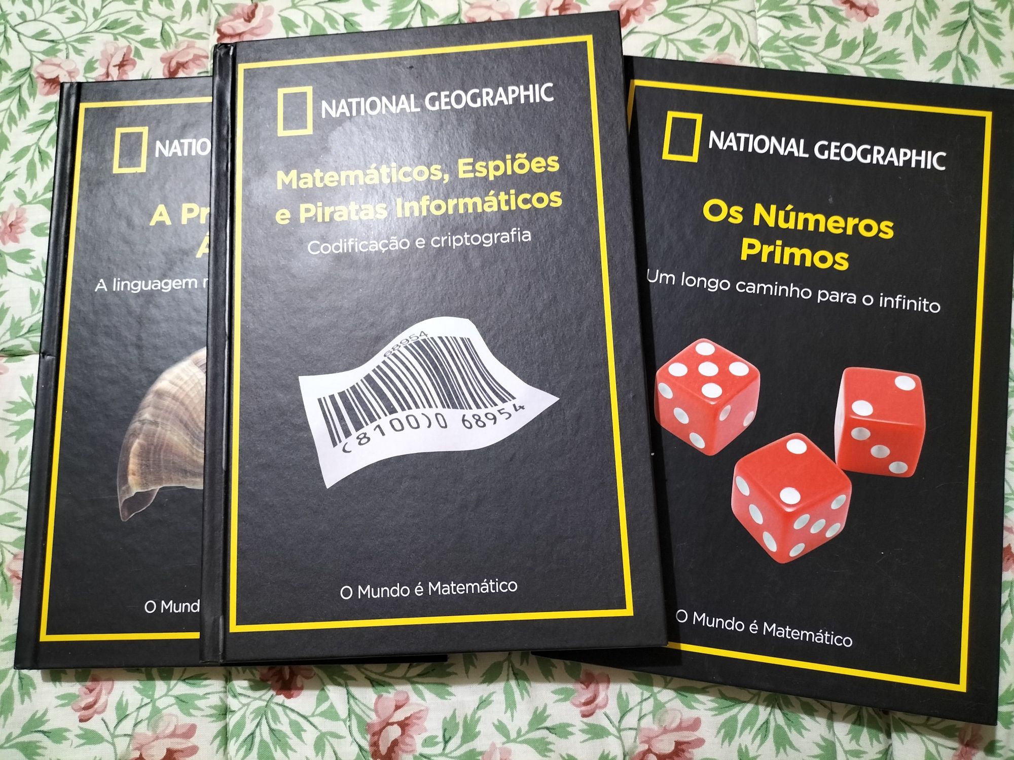 3 livros - O mundo é matemático da Nacional Geographic