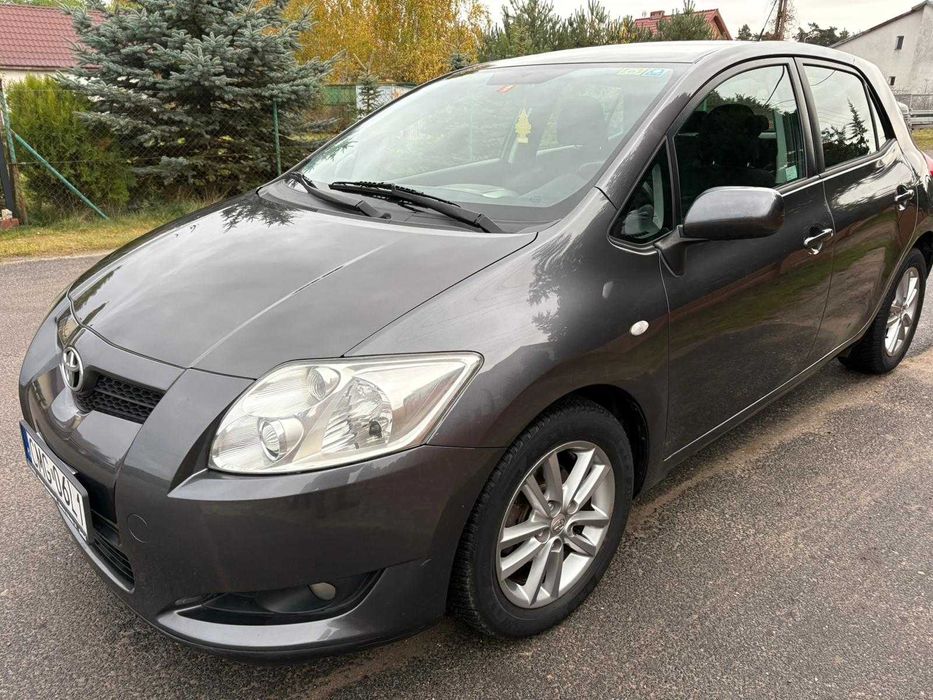 Sprzedam Toyota Auris 1,6
