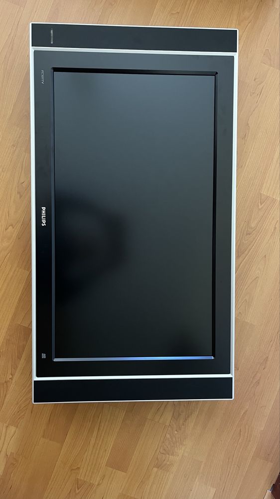 LCD da marca PHILIPS