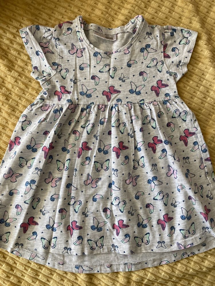 Zestaw ubrań dla dziewczynki 86 cm