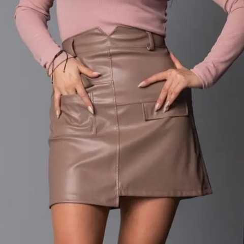 Спідниця молодіжна із еко-шкіри розмір 42-48