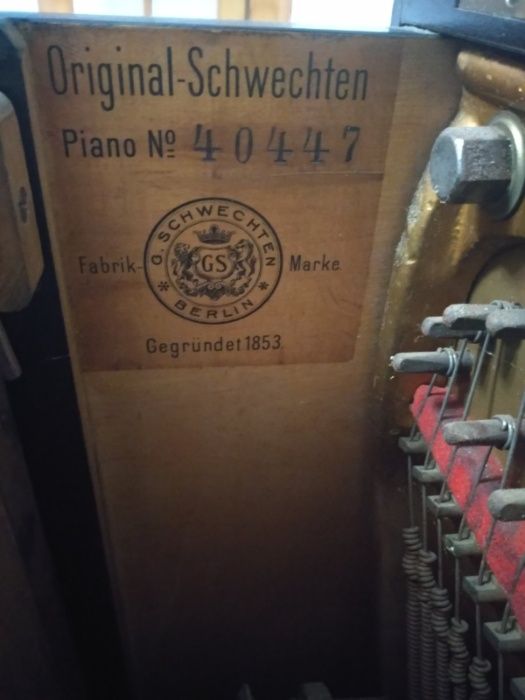 G.SHWECHTEN 1853 Німецьке антикварне піаніно