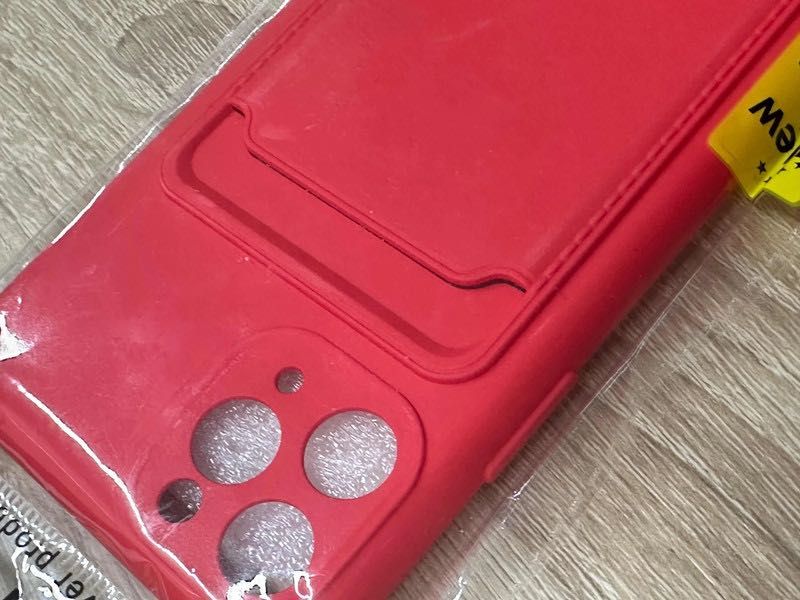 Etui Silikonowe z kieszonką na kartę do iPhone 11 Pro (czerwone)
