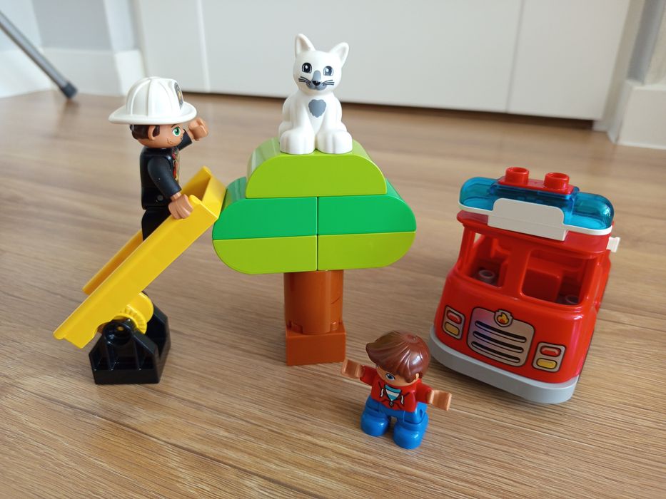 Lego Duplo Wóz strażacki 10901