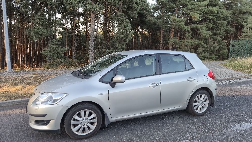 Toyota Auris 1.6 benzyna / LPG.