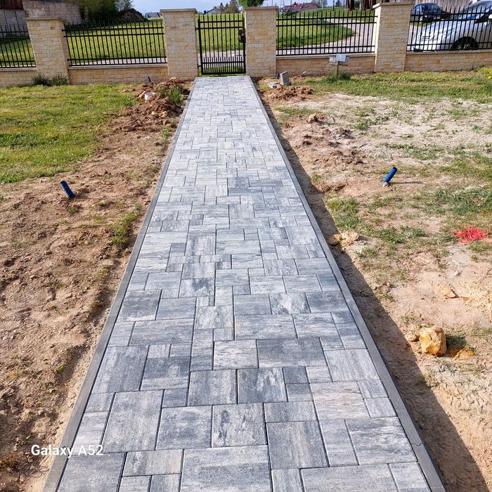 Profesjonalne Ukladanie kostki brukowej