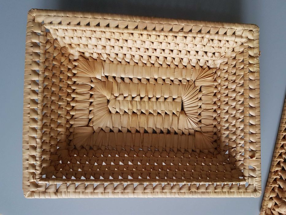 Koszyk na pieczywo  24x18 cm z czasów PRL (2 sztuki)